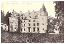 Carte postale du château, la tour présente encore des créneau