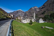 File:Chiesa_di_S_Maria_di_Loreto,_Lavizzara,_Broglio_1.JPG