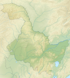 Mapa konturowa Heilongjiangu, blisko prawej krawiędzi nieco na dole znajduje się punkt z opisem „Zhenbao”