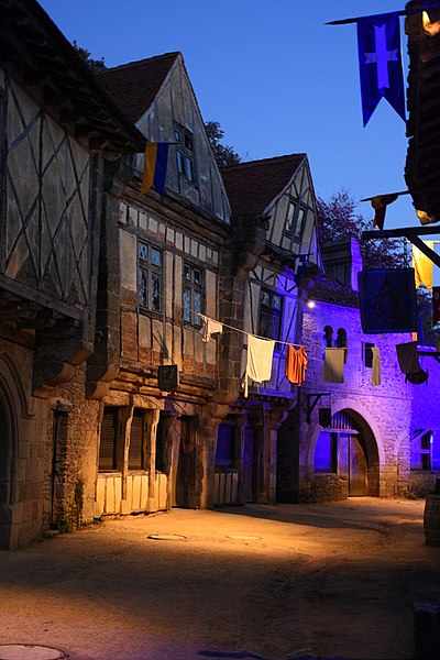 File:Cite Medievale - Medieval City 13 - Dusk 4.jpg