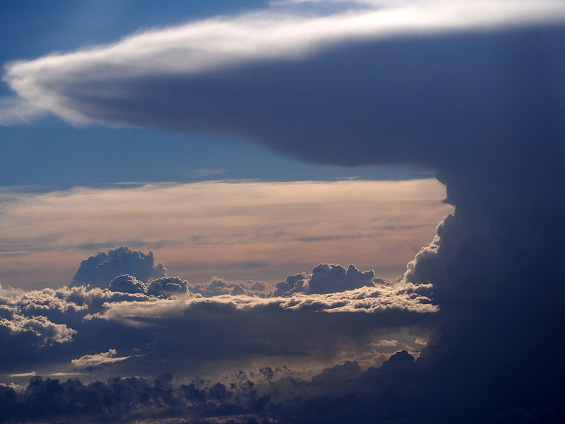 File:Cumulonimbus from an airplane at 32000ft, pic3.JPG