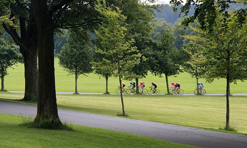 File:Cycling in Bellahouston Park - geograph.org.uk - 5468855.jpg