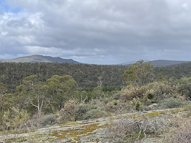 Darling Scarp as viewed from Sullivan Rock (September 2022)