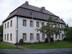 Deutschordenskommende Mülheim Pfarrei.JPG