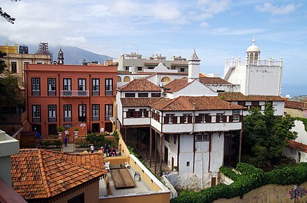 View over the lower city from the Plaza de la Constitución