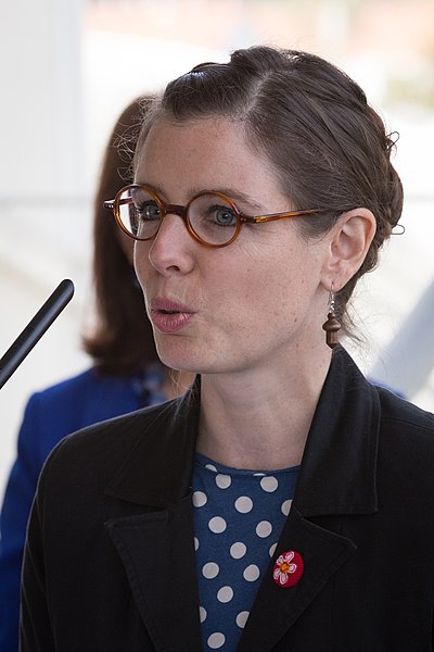 File:FIG 2015 - Fleur Daugey.jpg