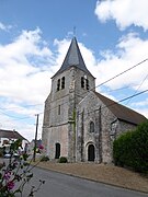 Façade ouest de l'église.