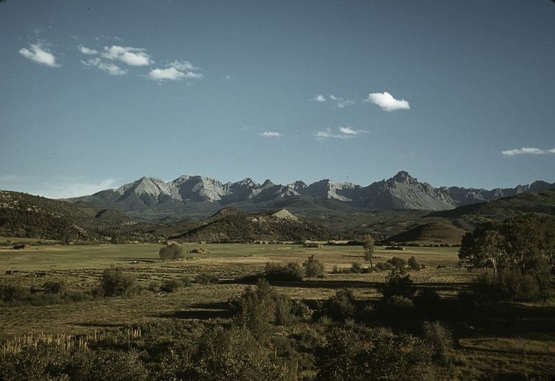 File:Farmland in the vicinity of Mt. Sneffels1a34171v.jpg