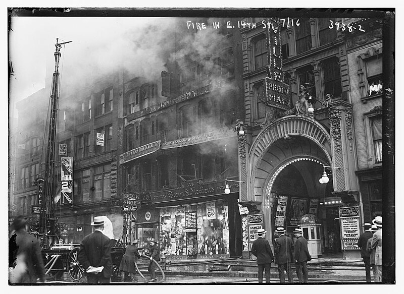 File:Fire in E. 14th St. LOC 14173982809.jpg