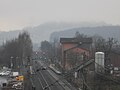 Main-Weser-Bahn und Bahnhof English: railway line