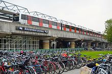 GVB Metro M5, Station Lelylaan.JPG