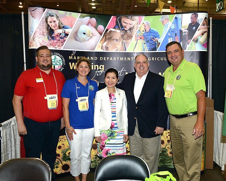 File:Governor Tours MML Conference (27923988451).jpg