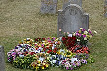 Grave of James Hammett after the wreath laying ceremony during the 2016 Tolpuddle Martyrs festival Grave of James Hammett, Tolpuddle 2016.jpg