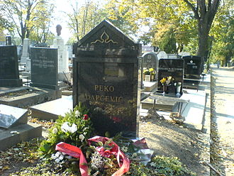 Гроб Пека Дапчевића на Новом гробљу у Београду
