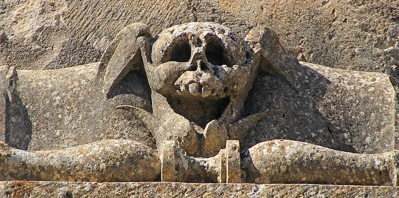 File:Grotesque Museu de Arqueologico Faro Portugal (25293401370).jpg