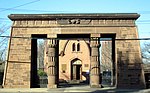 Thumbnail for File:Grove Street Cemetery entrance.jpg