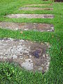 Sépultures dans le placître de la chapelle de Guicquelleau.