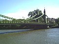 Hammersmith Bridge W6 - geograph.org.uk - 1249853.jpg