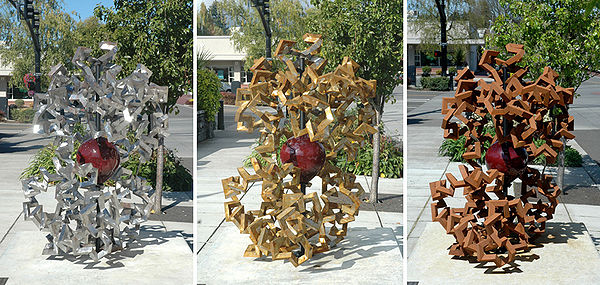 Heart of Steel (Hemoglobin) (2005) by Julian Voss-Andreae. The images show the 5-foot (1.5 m) tall sculpture right after installation, after 10 days, 