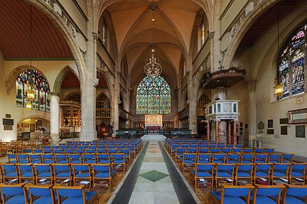 Holy church. Церковь Святой Троицы Лондон. Holy Trinity Church. Holy Trinity Church London. Нью Йорк храм Святой Троицы.