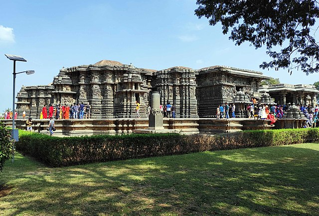 Hoysaleshwara temple, Halebid – the most studied temple in the town