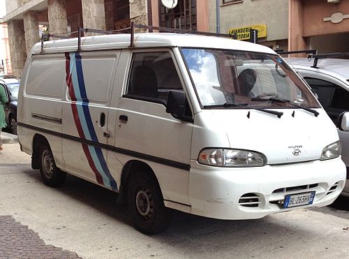 Hyundai h100. Hyundai h100 Porter. Hyundai Grace h100. Хундай Грейс н100.