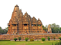 Le grand temple de Vishvanatha, côté Sud.