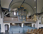 Interieur met orgel