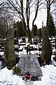 English: Grave of Jacek Kaczmarski, polish poet and singer Polski: Grób Jacka Kaczmarskiego na Cmentarzu Wojskowym na Powązkach, Aleja Zasłużonych, kwatera C31-I-17