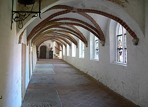 Kloster Lüne Kreuzgang 3.jpg