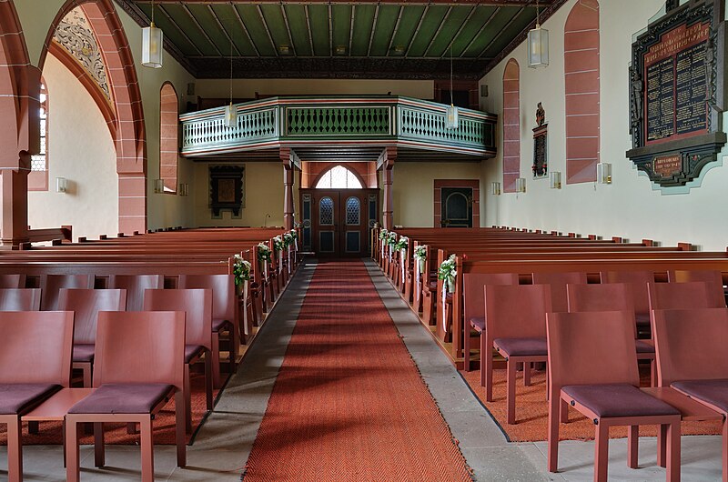 File:Lörrach - Röttler Kirche - Langhaus.jpg