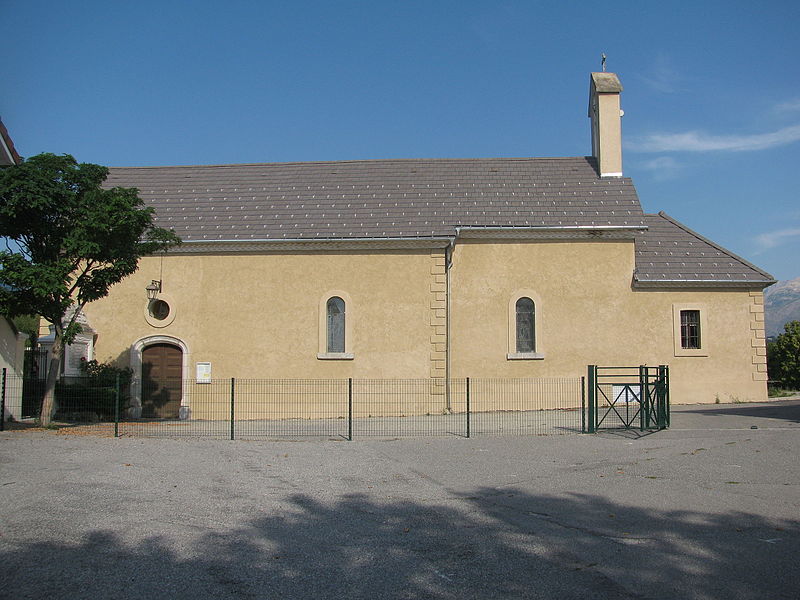 File:La Freissinouse église paroissiale.JPG