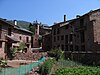 Vista del poble amb l'església de Sant Martí al fons