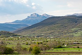 ლორწომის კლდის ხედი მჭადიჯვრის მიდამოებიდან