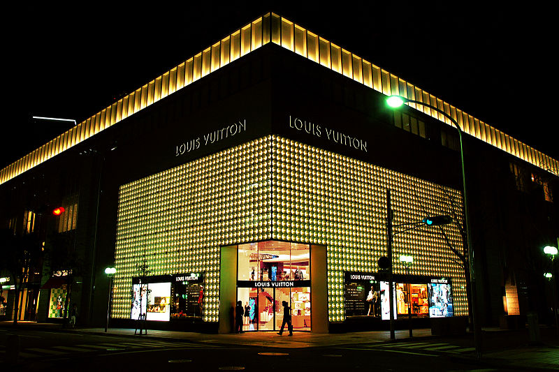 File:Louis Vuitton Kobe 0 - Wikimedia Commons