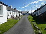 Luing - Cullipool - Double sided row of whitewashed cottages (geograph 7259262).jpg