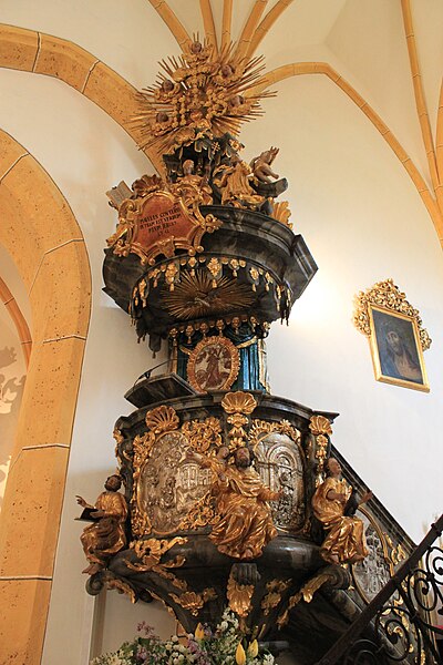 File:Maria Wörth - Pfarrkirche - Kanzel.jpg