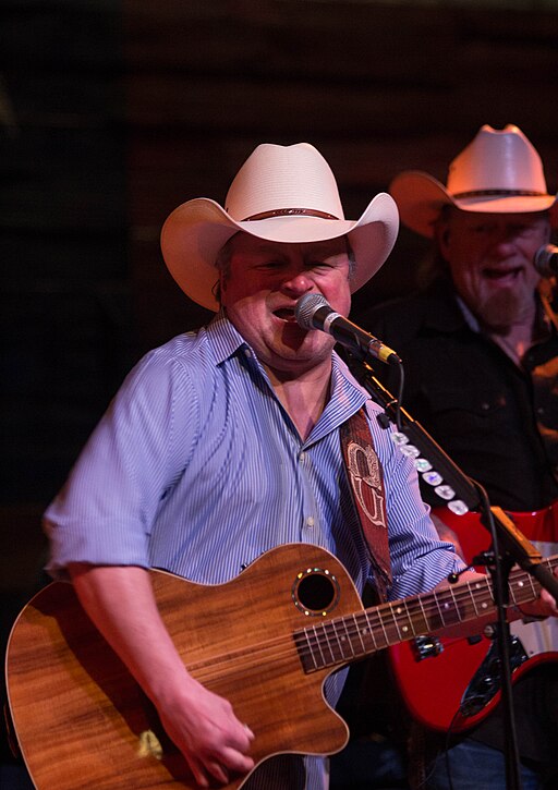 Mark Chesnutt at the Redneck Country Club, February 9, 2018 MG 4534-2 (40192598961)