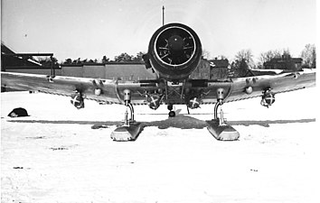 Matbomber model 1942 på B 5B.