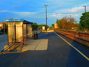 Maywood Station IL - May 2016.jpg
