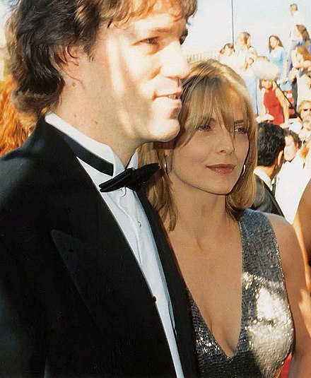 Kelley with wife Michelle Pfeiffer at the 46th Primetime Emmy Awards in 1994.