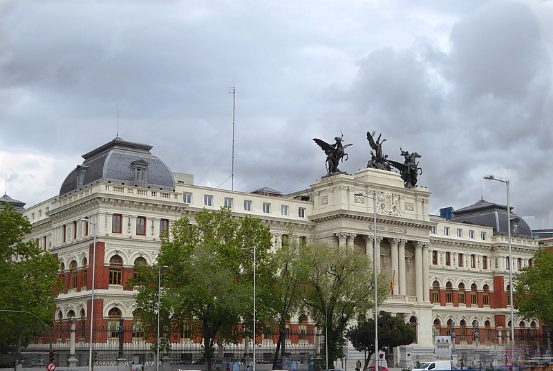 File:Ministerio de Agricultura (26430810094).jpg