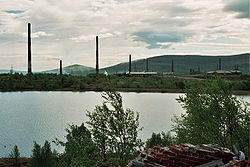 Mončegorské továrny produkující nikl a měď