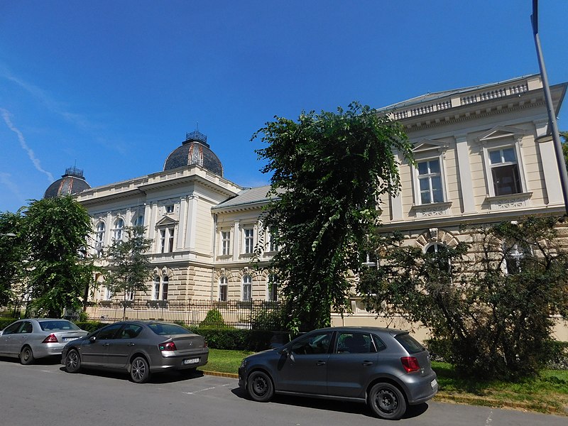 File:Museum of Vojvodina in Novi Sad - street view.jpg