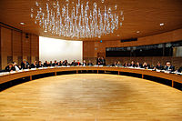 Suuren valiokunnan kokoushuone Pikkuparlamentissa.