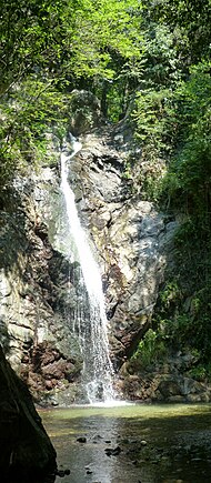 Panorama cascata campanaro (Sersale - CZ).jpg