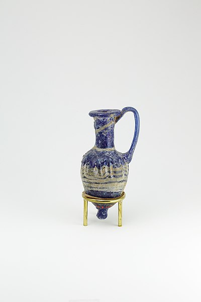 File:Perfume vase MET 30.8.177 EGDP017567.jpg