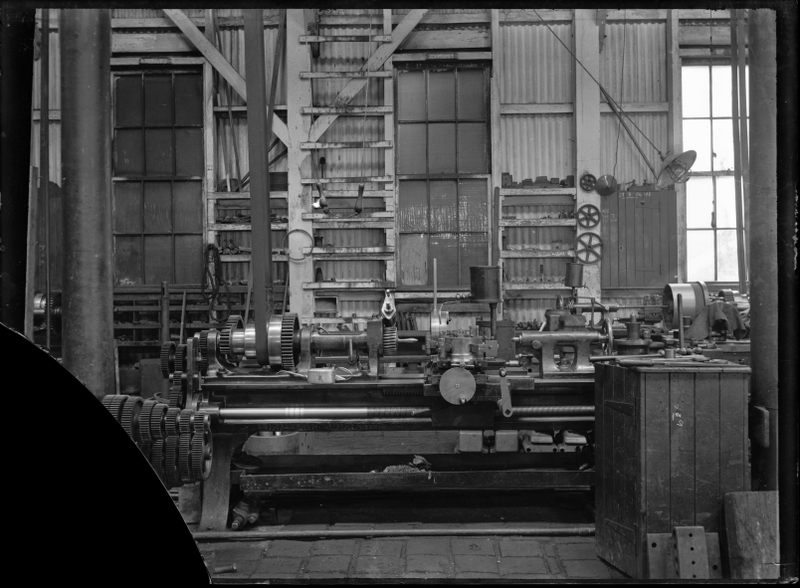 File:Petone Railway Workshops. Interior view of one of the workshops ATLIB 274035.png