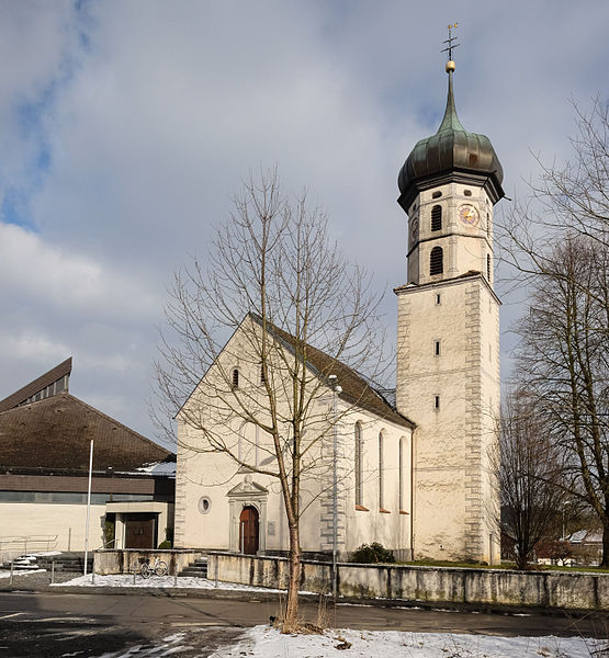 File:Pfarrkirche Sankt St Gangolf (Kluftern)-1673.jpg