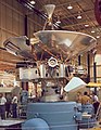Pioneer 10 trong giai đoạn cuối của quá trình lắp đặt